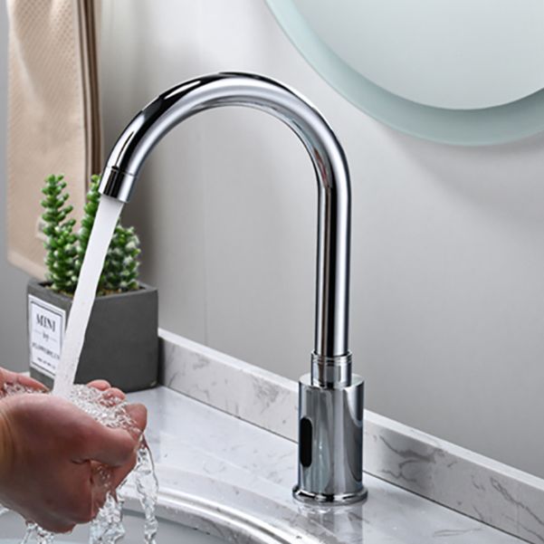 Modern Style Kitchen Faucet Gooseneck Touchless Kitchen Faucet Clearhalo 'Home Improvement' 'home_improvement' 'home_improvement_kitchen_faucets' 'Kitchen Faucets' 'Kitchen Remodel & Kitchen Fixtures' 'Kitchen Sinks & Faucet Components' 'kitchen_faucets' 1200x1200_6483167a-675f-4552-be24-fa44e6b69d64