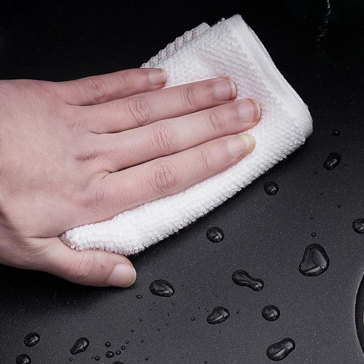 Black Quartz Kitchen Sink Round Single Bowl Sink with Basket Strainer Clearhalo 'Home Improvement' 'home_improvement' 'home_improvement_kitchen_sinks' 'Kitchen Remodel & Kitchen Fixtures' 'Kitchen Sinks & Faucet Components' 'Kitchen Sinks' 'kitchen_sinks' 1200x1200_64ea11df-f954-439f-a4e0-04d417aafde4