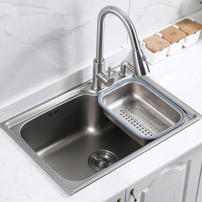 Stainless Steel Kitchen Sink Contemporary Single Bowl Kitchen Sink with Basket Strainer Clearhalo 'Home Improvement' 'home_improvement' 'home_improvement_kitchen_sinks' 'Kitchen Remodel & Kitchen Fixtures' 'Kitchen Sinks & Faucet Components' 'Kitchen Sinks' 'kitchen_sinks' 1200x1200_66346631-d3ba-42f6-9b3c-d64da61a2c45
