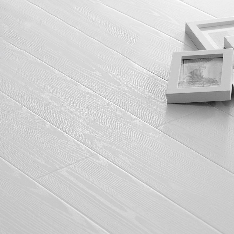 12mm or Greater Thickness Laminate Plank Flooring Scratch Resistant Click-Lock Laminate Clearhalo 'Flooring 'Home Improvement' 'home_improvement' 'home_improvement_laminate_flooring' 'Laminate Flooring' 'laminate_flooring' Walls and Ceiling' 1200x1200_672e1cd8-912f-4c45-a148-3b577ea95789