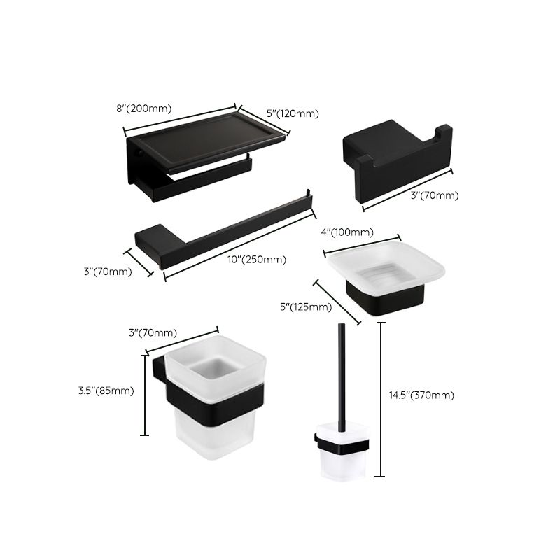 Traditional Bathroom Accessories Hardware Set in Black Metal Clearhalo 'Bathroom Hardware Sets' 'Bathroom Hardware' 'Bathroom Remodel & Bathroom Fixtures' 'bathroom_hardware_sets' 'Home Improvement' 'home_improvement' 'home_improvement_bathroom_hardware_sets' 1200x1200_690b012f-409e-42a1-9501-8db1a3a9eafb