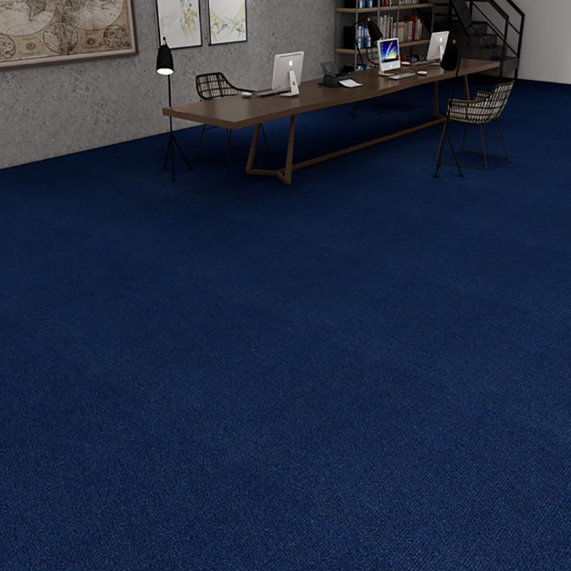 Indoor Carpet Tiles Solid Color Level Loop Stain Resistant Carpet Tiles Clearhalo 'Carpet Tiles & Carpet Squares' 'carpet_tiles_carpet_squares' 'Flooring 'Home Improvement' 'home_improvement' 'home_improvement_carpet_tiles_carpet_squares' Walls and Ceiling' 1200x1200_69801241-a213-47b2-8ace-1d1a4e6a3297
