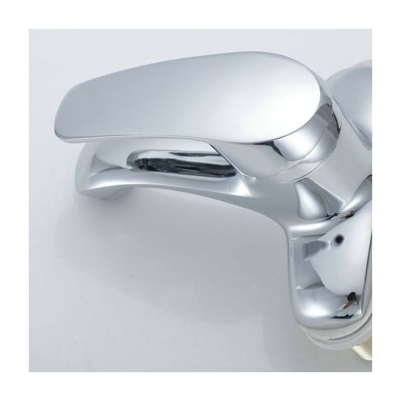 Modern Kitchen Bar Faucet Brass Lever Handles Low Profile Spray Kitchen Faucet Clearhalo 'Home Improvement' 'home_improvement' 'home_improvement_kitchen_faucets' 'Kitchen Faucets' 'Kitchen Remodel & Kitchen Fixtures' 'Kitchen Sinks & Faucet Components' 'kitchen_faucets' 1200x1200_6a511f0f-b243-4bdd-a9f3-1a6d801c1987