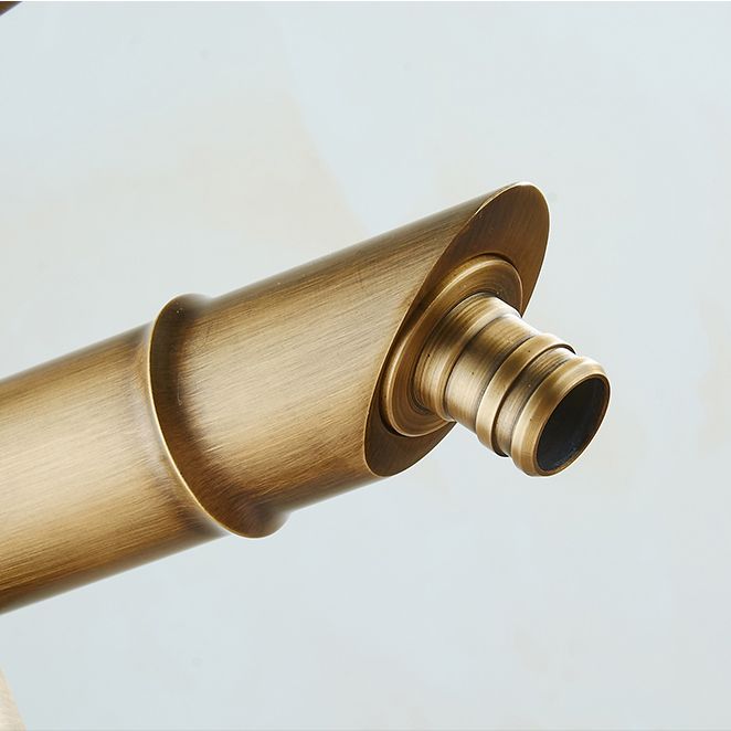 Farmhouse Vessel Sink Faucet Copper 1-Handle Low Arc Vessel Faucet for Bathroom Clearhalo 'Bathroom Remodel & Bathroom Fixtures' 'Bathroom Sink Faucets' 'Bathroom Sinks & Faucet Components' 'bathroom_sink_faucets' 'Home Improvement' 'home_improvement' 'home_improvement_bathroom_sink_faucets' 1200x1200_6be26f44-3c5f-4d61-a5f9-e4b1226bff98