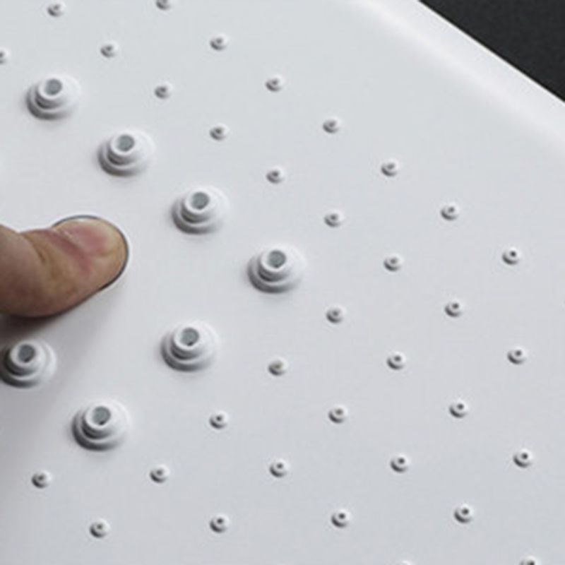 Rectangle Fixed Shower Head Traditional Ceiling Mounted Shower Head Clearhalo 'Bathroom Remodel & Bathroom Fixtures' 'Home Improvement' 'home_improvement' 'home_improvement_shower_heads' 'Shower Heads' 'shower_heads' 'Showers & Bathtubs Plumbing' 'Showers & Bathtubs' 1200x1200_6c291e3f-a777-4487-9161-346804a8d083