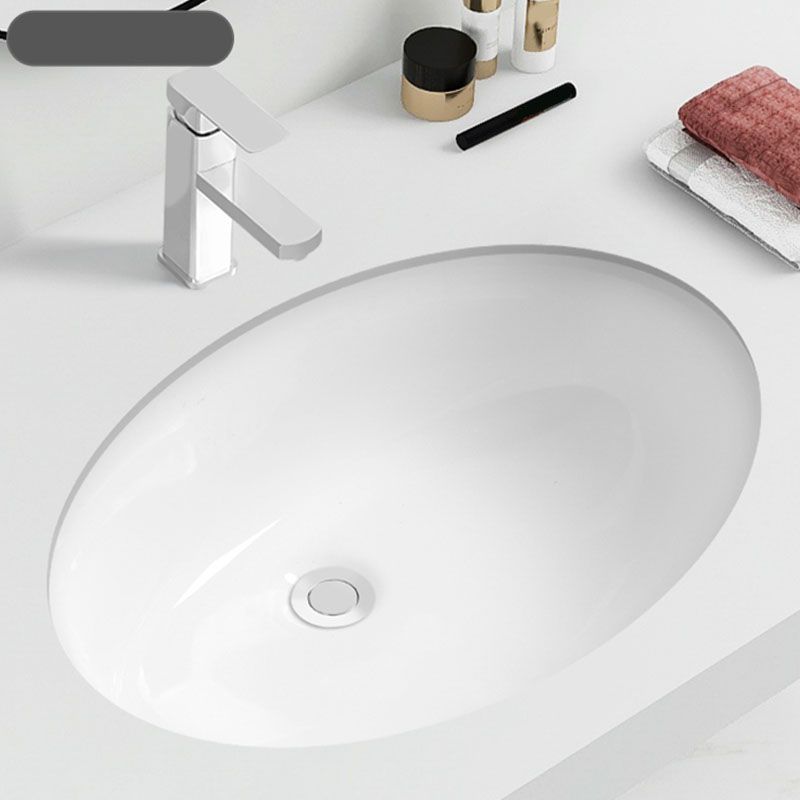 Modern Oval Wash Stand Ceramic Table Installation Bathroom Sink Clearhalo 'Bathroom Remodel & Bathroom Fixtures' 'Bathroom Sinks & Faucet Components' 'Bathroom Sinks' 'bathroom_sink' 'Home Improvement' 'home_improvement' 'home_improvement_bathroom_sink' 1200x1200_6e9188d7-39a7-4b79-b06c-f644a95bec9d