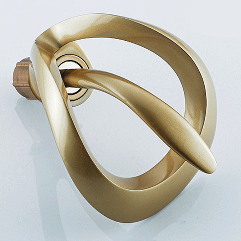 Luxury Single Handle Sink Faucet Brass Bathroom Novel Shape Faucet Clearhalo 'Bathroom Remodel & Bathroom Fixtures' 'Bathroom Sink Faucets' 'Bathroom Sinks & Faucet Components' 'bathroom_sink_faucets' 'Home Improvement' 'home_improvement' 'home_improvement_bathroom_sink_faucets' 1200x1200_6e9e7bc8-65f7-450d-ba2e-9d1bebec5c74