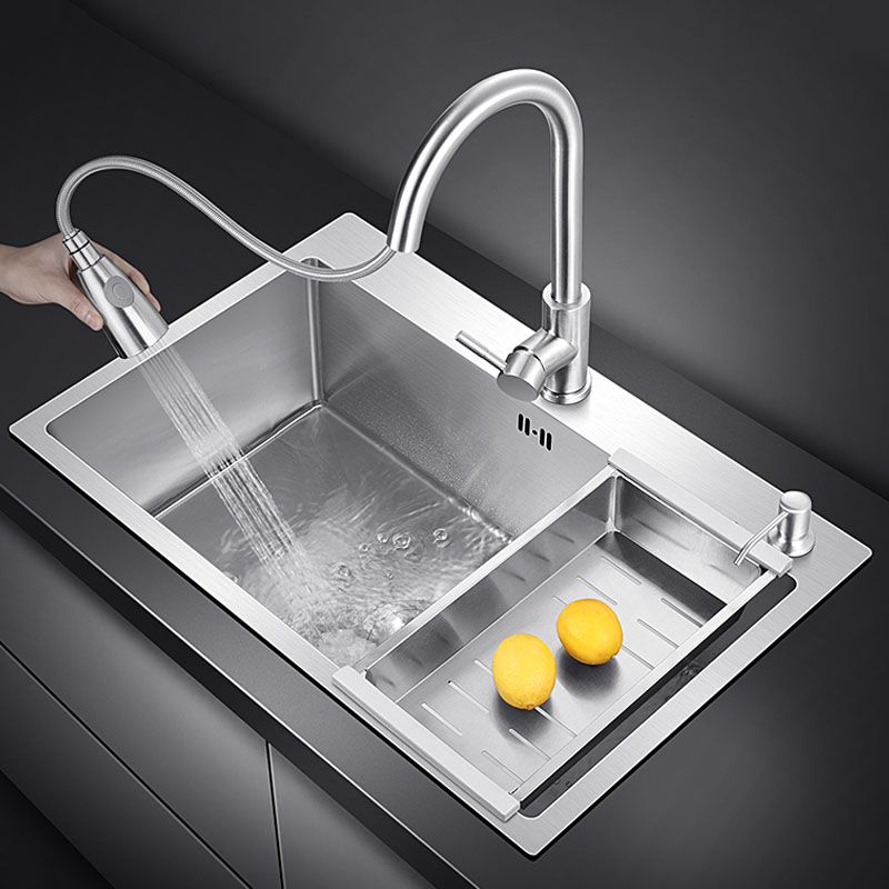 Classic Kitchen Sink Stainless Steel Friction Resistant Kitchen Sink with Drain Assembly Clearhalo 'Home Improvement' 'home_improvement' 'home_improvement_kitchen_sinks' 'Kitchen Remodel & Kitchen Fixtures' 'Kitchen Sinks & Faucet Components' 'Kitchen Sinks' 'kitchen_sinks' 1200x1200_707b17e9-f58a-455b-967b-86ac6ae61047