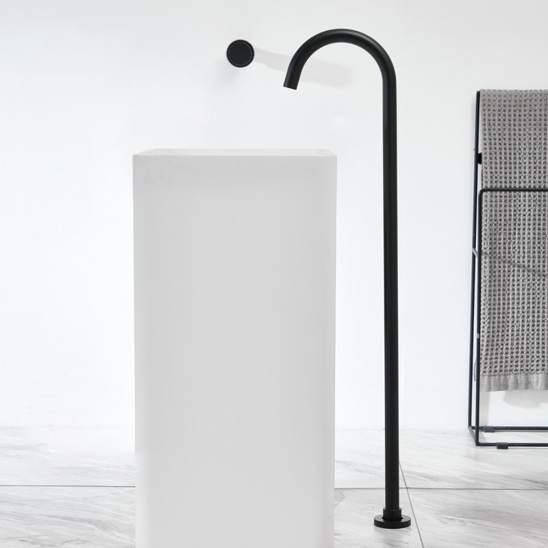 Floor Standing Faucet Industrial Style Handle Bathtub Faucet Clearhalo 'Bathroom Remodel & Bathroom Fixtures' 'Bathtub Faucets' 'bathtub_faucets' 'Home Improvement' 'home_improvement' 'home_improvement_bathtub_faucets' 1200x1200_71bbc9a6-555f-4371-a166-1c980d661739