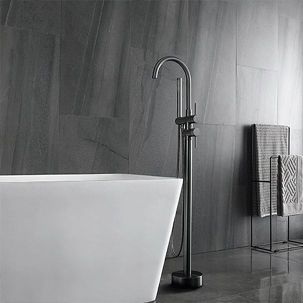 Floor Mounted Copper Freestanding Tub Filler Freestanding High Arc Freestanding Faucet Clearhalo 'Bathroom Remodel & Bathroom Fixtures' 'Bathtub Faucets' 'bathtub_faucets' 'Home Improvement' 'home_improvement' 'home_improvement_bathtub_faucets' 1200x1200_71f2d0b3-4ce4-48ba-9368-b2225264d59c