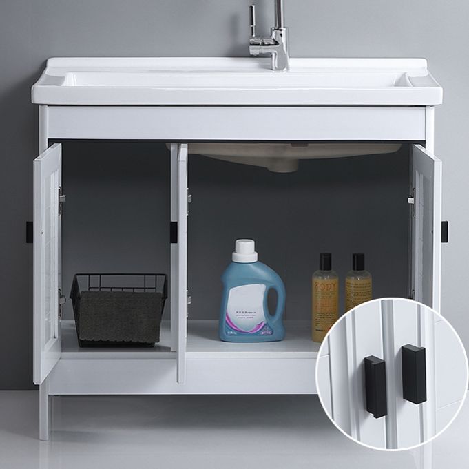 Rectangular White Vanity Freestanding Mirror Metal Frame Vanity with Soft Close Doors Clearhalo 'Bathroom Remodel & Bathroom Fixtures' 'Bathroom Vanities' 'bathroom_vanities' 'Home Improvement' 'home_improvement' 'home_improvement_bathroom_vanities' 1200x1200_7205af83-0ed7-4520-ba6b-5de1bceceac9