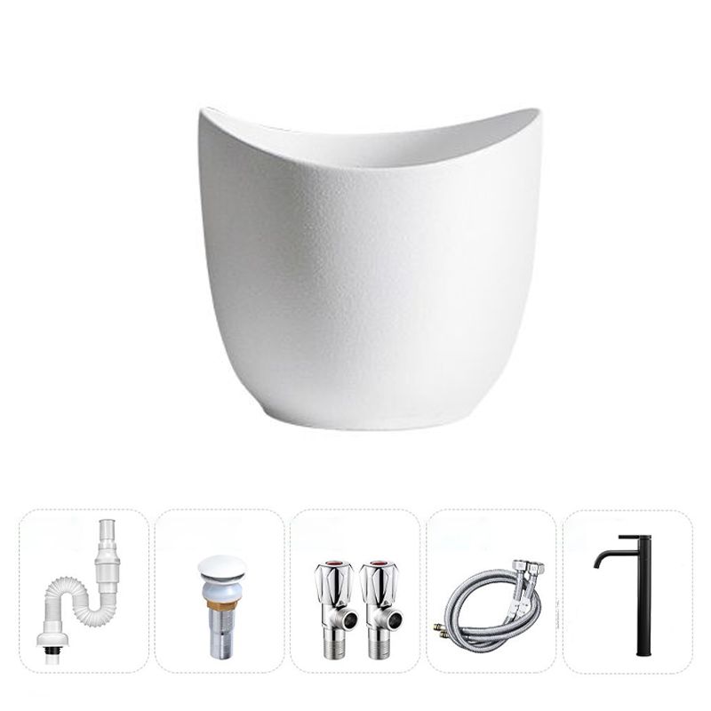 Modern Vessel Sink Round Porcelain with Pop-Up Drain Vessel Bathroom Sink Clearhalo 'Bathroom Remodel & Bathroom Fixtures' 'Bathroom Sinks & Faucet Components' 'Bathroom Sinks' 'bathroom_sink' 'Home Improvement' 'home_improvement' 'home_improvement_bathroom_sink' 1200x1200_7235c7e7-f43a-414f-a88a-9086989aa43d