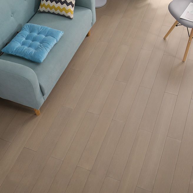 Modern Style Laminate Floor Solid Wood Laminate Flooring with Scratch Resistant Clearhalo 'Flooring 'Home Improvement' 'home_improvement' 'home_improvement_laminate_flooring' 'Laminate Flooring' 'laminate_flooring' Walls and Ceiling' 1200x1200_7a74a5bd-87aa-4a37-a9c6-ba990f282b2f