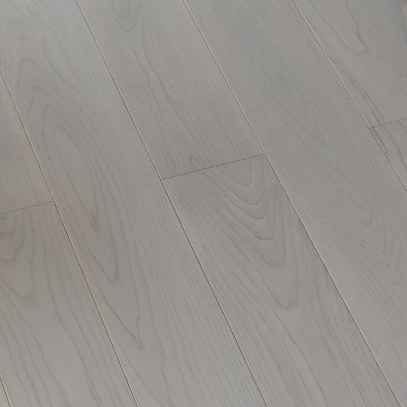 Traditional Flooring Tiles Solid Wood Water Resistant Click-Locking Plank Flooring Clearhalo 'Flooring 'Hardwood Flooring' 'hardwood_flooring' 'Home Improvement' 'home_improvement' 'home_improvement_hardwood_flooring' Walls and Ceiling' 1200x1200_7b1c0d8a-3f6d-42e9-b8b0-926e7f15f9d3