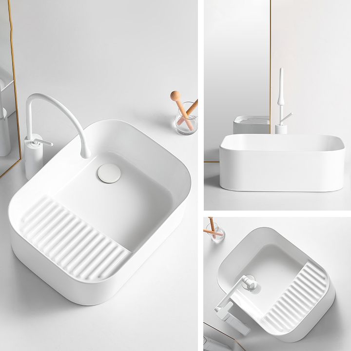 Modern Bathroom Sink Rectangular Porcelain Vessel Sink with Pop-Up Drain Clearhalo 'Bathroom Remodel & Bathroom Fixtures' 'Bathroom Sinks & Faucet Components' 'Bathroom Sinks' 'bathroom_sink' 'Home Improvement' 'home_improvement' 'home_improvement_bathroom_sink' 1200x1200_7b4c5424-f62a-481f-919a-95366dbb5074