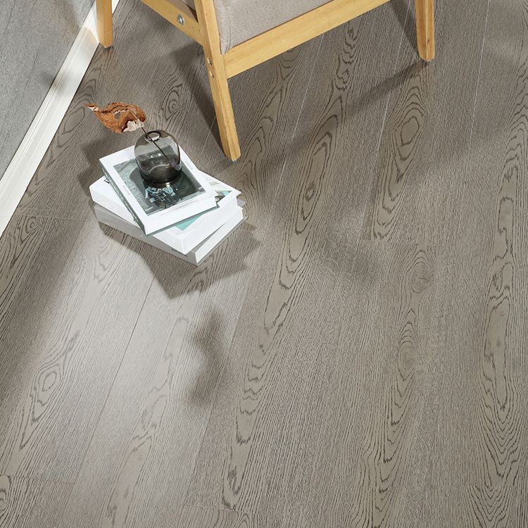 Modern Wood Laminate Floor Natural Oak Textured Laminate Flooring Clearhalo 'Flooring 'Home Improvement' 'home_improvement' 'home_improvement_laminate_flooring' 'Laminate Flooring' 'laminate_flooring' Walls and Ceiling' 1200x1200_7badaed2-65c2-45d0-87d8-23460f585a90