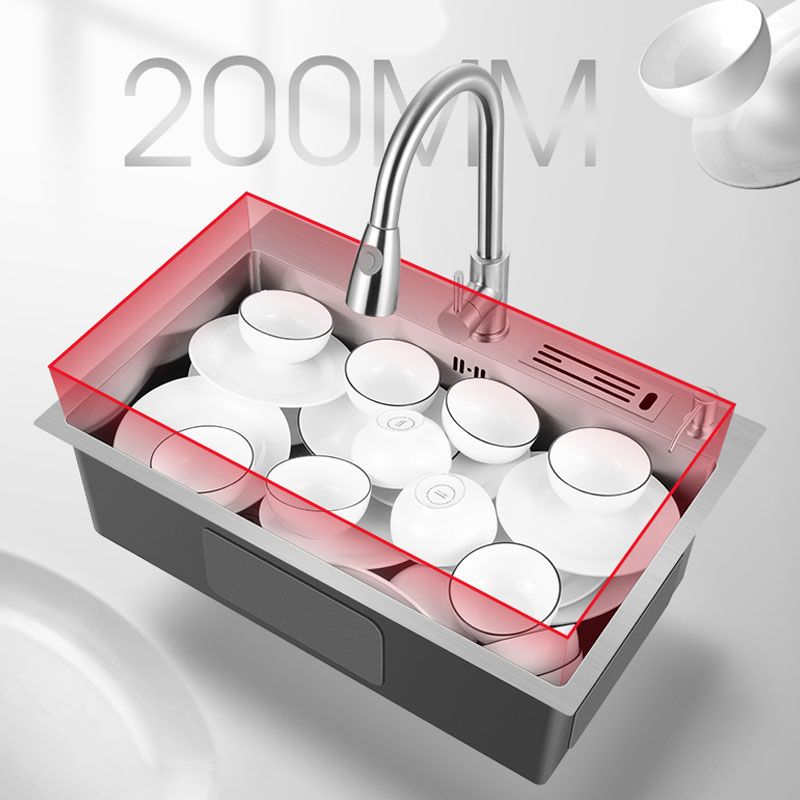 Classic Kitchen Sink Stainless Steel Friction Resistant Kitchen Sink with Drain Assembly Clearhalo 'Home Improvement' 'home_improvement' 'home_improvement_kitchen_sinks' 'Kitchen Remodel & Kitchen Fixtures' 'Kitchen Sinks & Faucet Components' 'Kitchen Sinks' 'kitchen_sinks' 1200x1200_7c367b5f-5985-4fee-b4f3-03e24a62d120