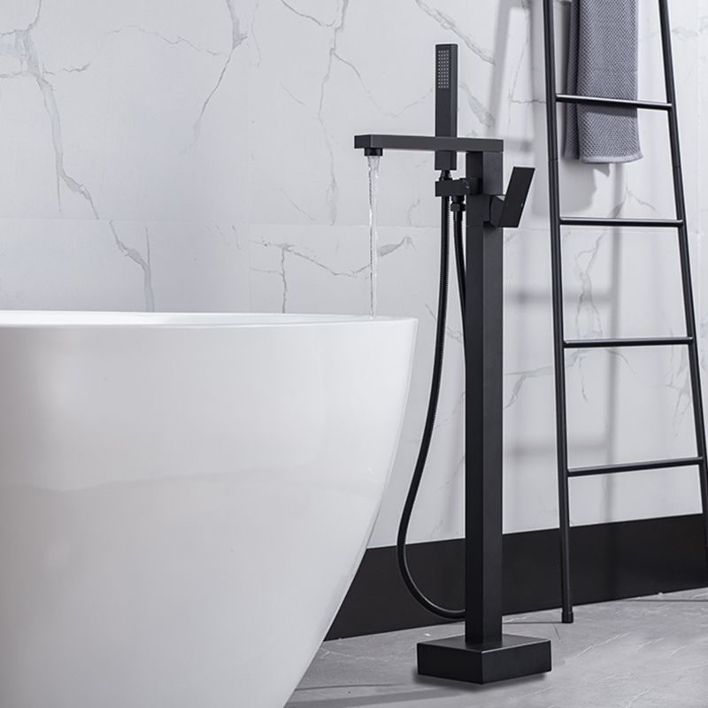 Traditional Floor Mounted Metal Freestanding Tub Filler Swivel Tub Filler Trim Clearhalo 'Bathroom Remodel & Bathroom Fixtures' 'Bathtub Faucets' 'bathtub_faucets' 'Home Improvement' 'home_improvement' 'home_improvement_bathtub_faucets' 1200x1200_7c5cd199-2c8b-443e-ae21-41a636b8464d