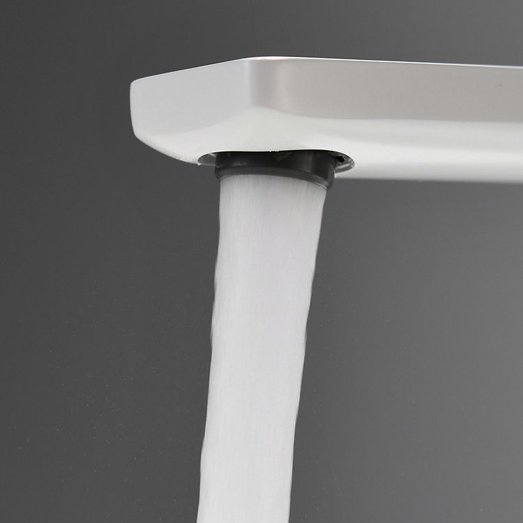 Modern Single Rotary Switch Standard Kitchen Faucet Low Profile Water Faucet Clearhalo 'Home Improvement' 'home_improvement' 'home_improvement_kitchen_faucets' 'Kitchen Faucets' 'Kitchen Remodel & Kitchen Fixtures' 'Kitchen Sinks & Faucet Components' 'kitchen_faucets' 1200x1200_7cc25e3a-31a9-428d-9894-48d4496b9e8a