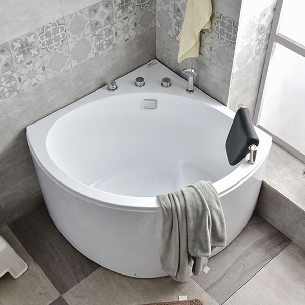 Corner Acrylic-Fiberglass Bathtub Modern White Soaking Bath Tub Clearhalo 'Bathroom Remodel & Bathroom Fixtures' 'Bathtubs' 'Home Improvement' 'home_improvement' 'home_improvement_bathtubs' 'Showers & Bathtubs' 1200x1200_7cf78b08-07ef-40f7-9576-a7afc5da1df1