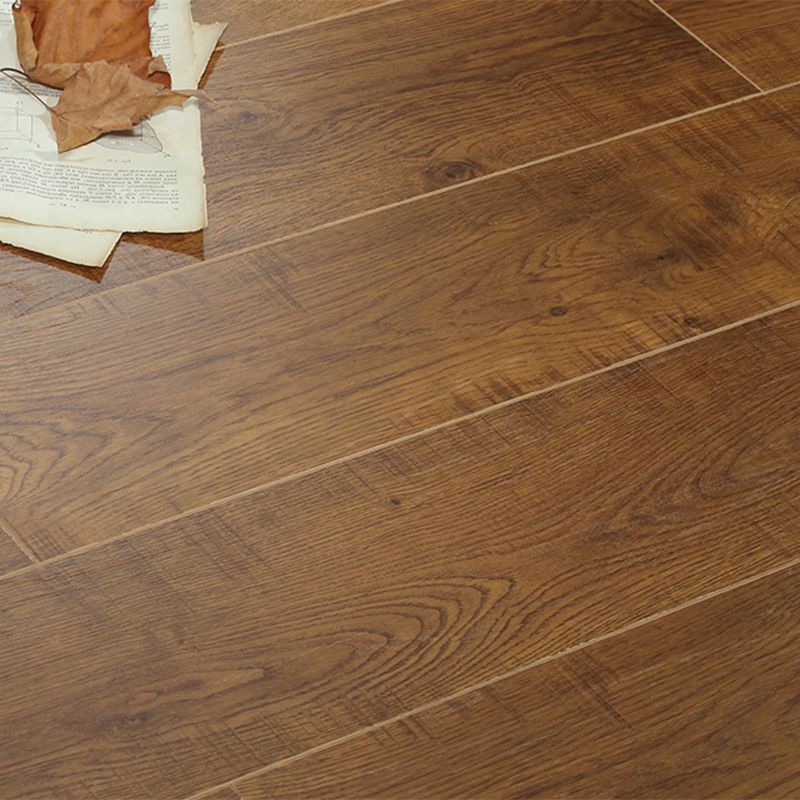 Modern Simple Laminate Floor Solid Wood Laminate Floor with Scratch Resistant Clearhalo 'Flooring 'Home Improvement' 'home_improvement' 'home_improvement_laminate_flooring' 'Laminate Flooring' 'laminate_flooring' Walls and Ceiling' 1200x1200_7d09cf06-7de7-443c-9469-2d0a88b1b90c