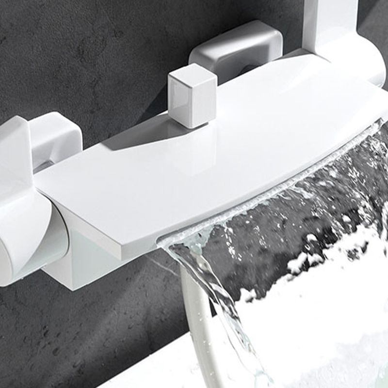 Wall Mounted Metal Freestanding Tub Filler Two Handles Freestanding Faucet Clearhalo 'Bathroom Remodel & Bathroom Fixtures' 'Bathtub Faucets' 'bathtub_faucets' 'Home Improvement' 'home_improvement' 'home_improvement_bathtub_faucets' 1200x1200_7e9631a5-dd0f-4bf5-a48c-65040b97e193
