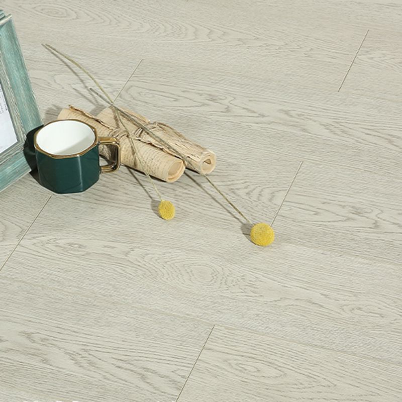 Traditional Flooring Planks Water Resistant Click-Locking Wood Floor Tile Clearhalo 'Flooring 'Hardwood Flooring' 'hardwood_flooring' 'Home Improvement' 'home_improvement' 'home_improvement_hardwood_flooring' Walls and Ceiling' 1200x1200_7eaa6685-045c-4955-b4d7-8237004eca10