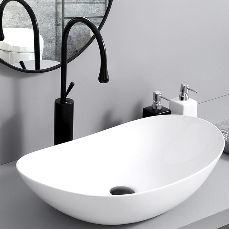 Contemporary Bathroom Sink with Single Faucet Hole Solid Color Oval-Shape Vessel Sink Clearhalo 'Bathroom Remodel & Bathroom Fixtures' 'Bathroom Sinks & Faucet Components' 'Bathroom Sinks' 'bathroom_sink' 'Home Improvement' 'home_improvement' 'home_improvement_bathroom_sink' 1200x1200_7f959d87-a45c-431b-9fed-12e61930c9de