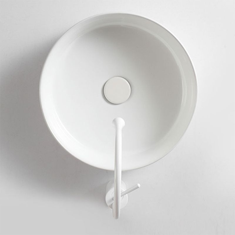 Modern Bathroom Sink Porcelain Round Vessel Sink with Pop-Up Drain Clearhalo 'Bathroom Remodel & Bathroom Fixtures' 'Bathroom Sinks & Faucet Components' 'Bathroom Sinks' 'bathroom_sink' 'Home Improvement' 'home_improvement' 'home_improvement_bathroom_sink' 1200x1200_7fbe57bc-02d5-4fe6-a6e0-b1534eead6aa