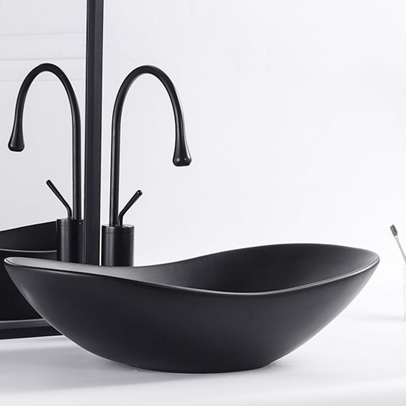 Modern Bathroom Sink Oval Bathroom Sink Overflow with Basin and Faucet Clearhalo 'Bathroom Remodel & Bathroom Fixtures' 'Bathroom Sinks & Faucet Components' 'Bathroom Sinks' 'bathroom_sink' 'Home Improvement' 'home_improvement' 'home_improvement_bathroom_sink' 1200x1200_80b55b86-db6f-409e-abdc-061cb1a67ebd