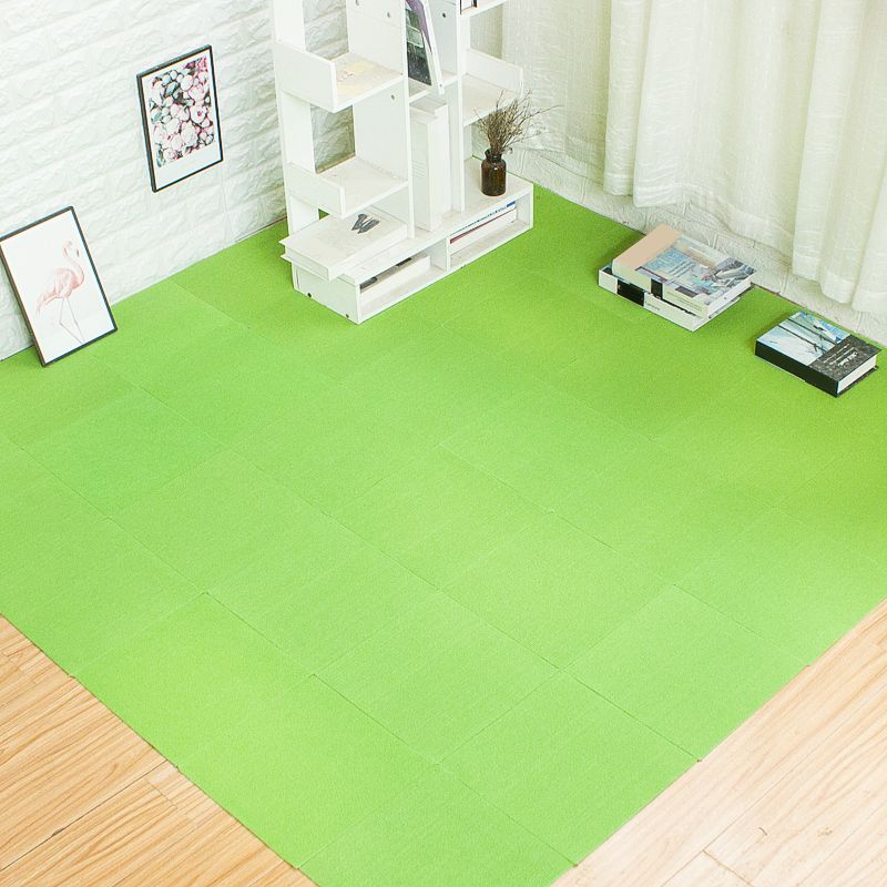 Modern Indoor Carpet Tiles Solid Color Stain Resistant Carpet Tiles Clearhalo 'Carpet Tiles & Carpet Squares' 'carpet_tiles_carpet_squares' 'Flooring 'Home Improvement' 'home_improvement' 'home_improvement_carpet_tiles_carpet_squares' Walls and Ceiling' 1200x1200_81e28f1e-4f62-4755-b559-4c5a6f35f6ad
