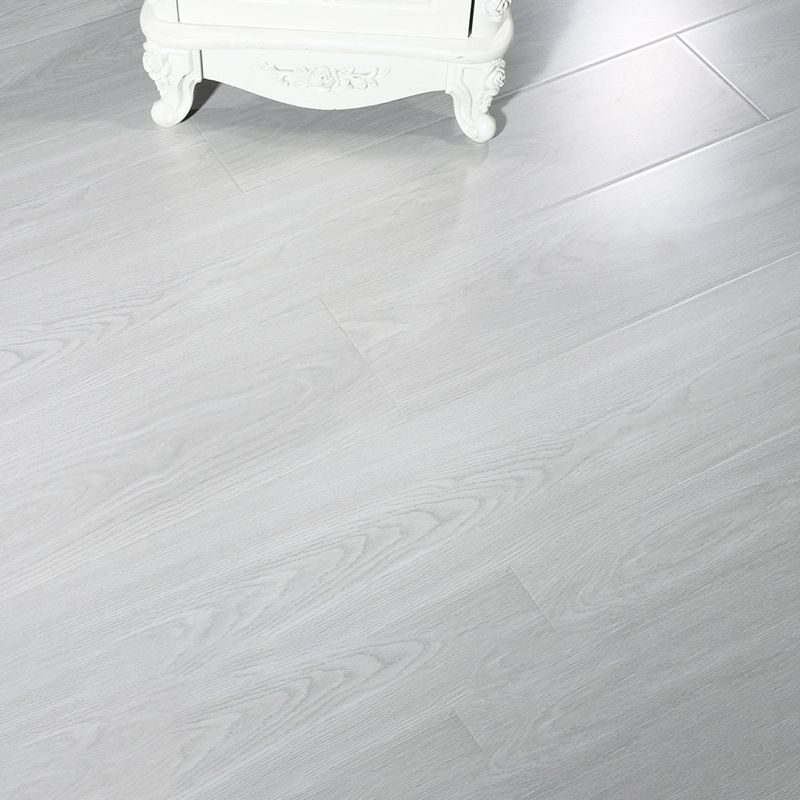 Maple Modern Laminate Flooring Click Lock Stain Resistant Plank Flooring Clearhalo 'Flooring 'Home Improvement' 'home_improvement' 'home_improvement_laminate_flooring' 'Laminate Flooring' 'laminate_flooring' Walls and Ceiling' 1200x1200_8251c090-a3bf-45de-b4ee-060042b24f30