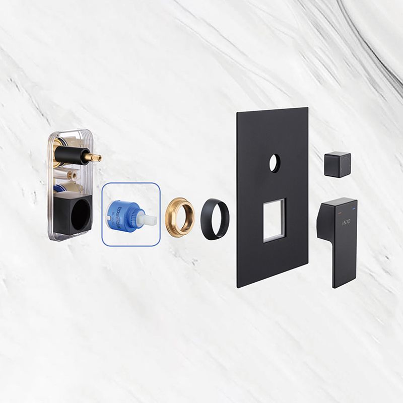 Modern Shower Set Brass Square Temperature Control Shower System Clearhalo 'Bathroom Remodel & Bathroom Fixtures' 'Home Improvement' 'home_improvement' 'home_improvement_shower_faucets' 'Shower Faucets & Systems' 'shower_faucets' 'Showers & Bathtubs Plumbing' 'Showers & Bathtubs' 1200x1200_82a22e79-d100-4ce8-895a-5eafef7f0932