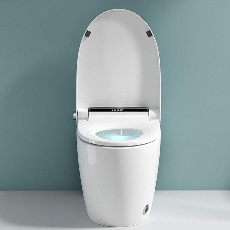 One Piece Toilet Modern Porcelain Floor Mounted Flush Toilet Clearhalo 'Bathroom Remodel & Bathroom Fixtures' 'Home Improvement' 'home_improvement' 'home_improvement_toilets' 'Toilets & Bidets' 'Toilets' 1200x1200_82e793fd-3435-42c8-9a49-2fa46a132493