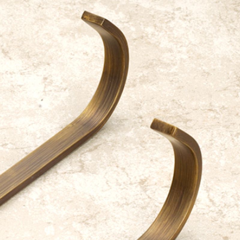 Traditional Bathroom Accessory Kit Gold Paper Holder Bathroom Set Clearhalo 'Bathroom Hardware Sets' 'Bathroom Hardware' 'Bathroom Remodel & Bathroom Fixtures' 'bathroom_hardware_sets' 'Home Improvement' 'home_improvement' 'home_improvement_bathroom_hardware_sets' 1200x1200_84615f45-f219-4b51-b024-49fd754dd69f