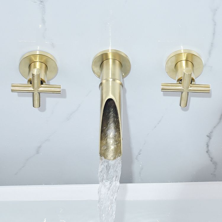 Traditioal Brass Roman Tub Faucet with 2 Cross Handles Tub Faucet Clearhalo 'Bathroom Remodel & Bathroom Fixtures' 'Bathroom Sink Faucets' 'Bathroom Sinks & Faucet Components' 'bathroom_sink_faucets' 'Home Improvement' 'home_improvement' 'home_improvement_bathroom_sink_faucets' 1200x1200_84c74968-4940-424e-ac0f-e80d40db8d57