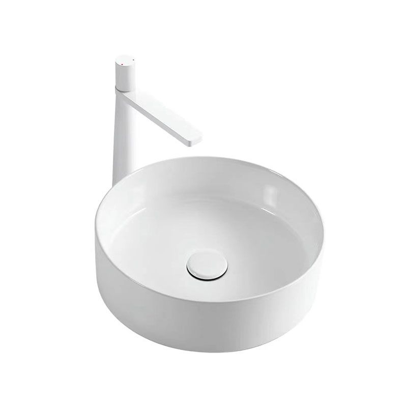 Modern Round Sink Ceramic Metal Undermount Bathroom Sink in White(Not Included Faucet) Clearhalo 'Bathroom Remodel & Bathroom Fixtures' 'Bathroom Sinks & Faucet Components' 'Bathroom Sinks' 'bathroom_sink' 'Home Improvement' 'home_improvement' 'home_improvement_bathroom_sink' 1200x1200_85ed78e9-7ff3-4ee5-bf62-95f1d1dcac51
