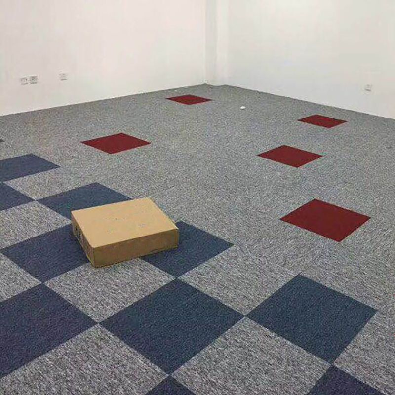 Modern Carpet Tile Non-Skid Fade Resistant Geometry Loose Lay Carpet Tiles Dining Room Clearhalo 'Carpet Tiles & Carpet Squares' 'carpet_tiles_carpet_squares' 'Flooring 'Home Improvement' 'home_improvement' 'home_improvement_carpet_tiles_carpet_squares' Walls and Ceiling' 1200x1200_8695bbcb-e5e6-41d6-a9e5-eee8c61eda13