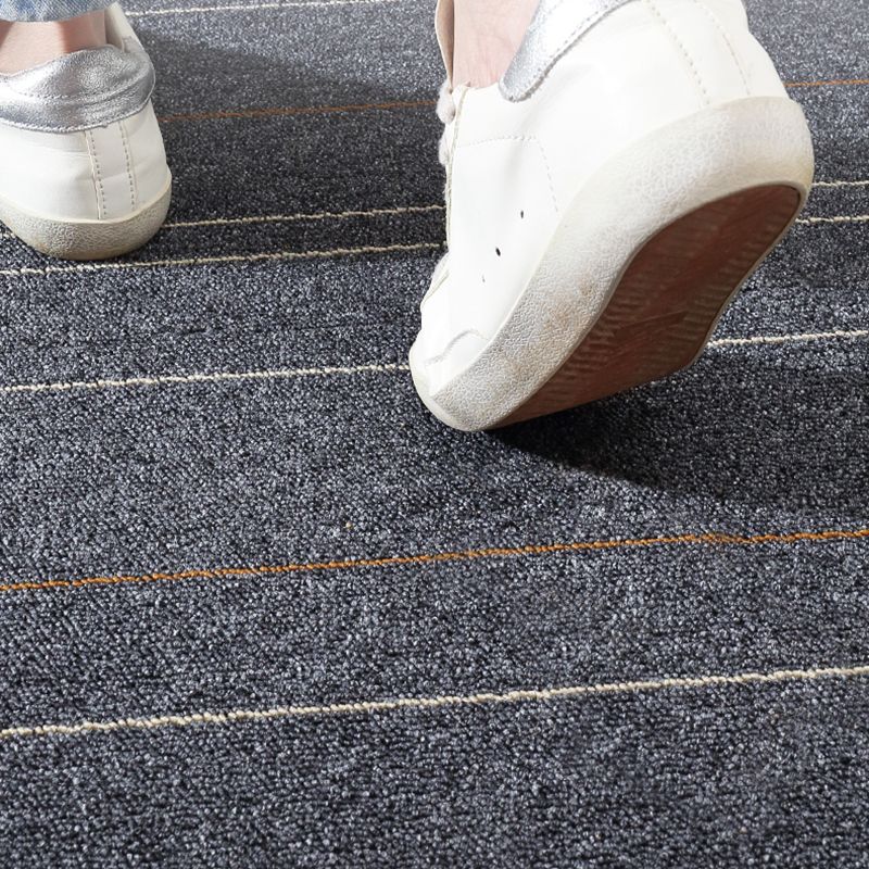 Gray Tone Level Loop Carpet Tile Solid Color Indoor Office Carpet Tile Clearhalo 'Carpet Tiles & Carpet Squares' 'carpet_tiles_carpet_squares' 'Flooring 'Home Improvement' 'home_improvement' 'home_improvement_carpet_tiles_carpet_squares' Walls and Ceiling' 1200x1200_870b3cf4-4ef0-4179-b881-8ee5e9d61b13