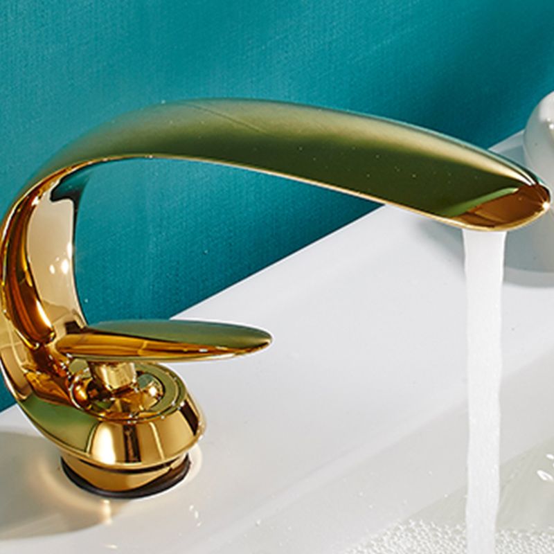 Luxury Single Handle Sink Faucet Brass Bathroom Gooseneck Faucet Clearhalo 'Bathroom Remodel & Bathroom Fixtures' 'Bathroom Sink Faucets' 'Bathroom Sinks & Faucet Components' 'bathroom_sink_faucets' 'Home Improvement' 'home_improvement' 'home_improvement_bathroom_sink_faucets' 1200x1200_8814104c-d5b9-442b-9726-bf2ab4d3280b