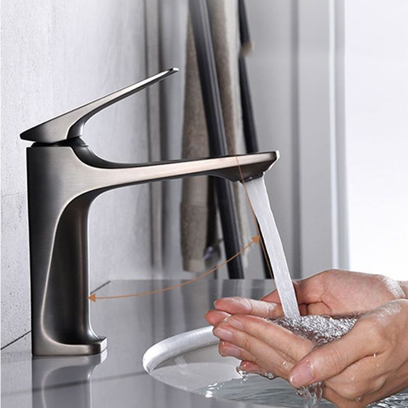 Modern Vessel Sink Faucet Copper Lever Handle Low Arc Vessel Faucet for Bathroom Clearhalo 'Bathroom Remodel & Bathroom Fixtures' 'Bathroom Sink Faucets' 'Bathroom Sinks & Faucet Components' 'bathroom_sink_faucets' 'Home Improvement' 'home_improvement' 'home_improvement_bathroom_sink_faucets' 1200x1200_8a6d2fe5-a446-425b-befb-25e9b505f4ab