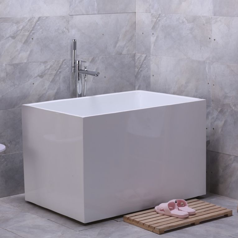 White Modern Bathtub Freestanding Acrylic Soaking Rectangular Bath Clearhalo 'Bathroom Remodel & Bathroom Fixtures' 'Bathtubs' 'Home Improvement' 'home_improvement' 'home_improvement_bathtubs' 'Showers & Bathtubs' 1200x1200_8a9d98f5-f300-4438-9571-ee060083b54a