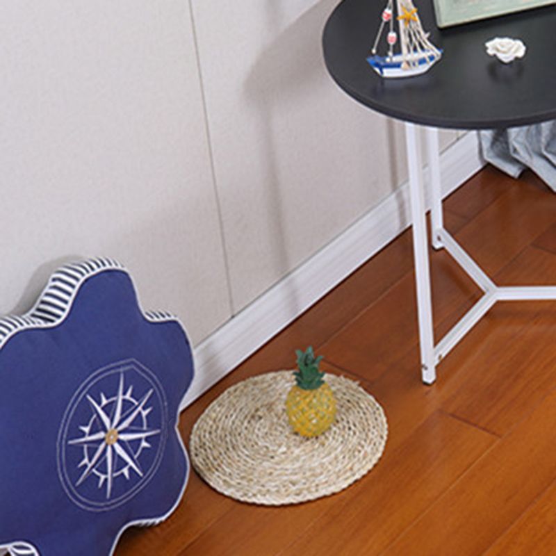 Modern Wooden Wall Planks Wire Brushed Click-Locking Tile Flooring Clearhalo 'Flooring 'Hardwood Flooring' 'hardwood_flooring' 'Home Improvement' 'home_improvement' 'home_improvement_hardwood_flooring' Walls and Ceiling' 1200x1200_8ab0806e-486e-44dc-b22d-e9af234e4444