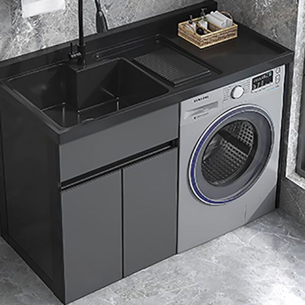 Metal Modern Freestanding Bathroom Vanity Set with Sink Faucet Clearhalo 'Bathroom Remodel & Bathroom Fixtures' 'Bathroom Vanities' 'bathroom_vanities' 'Home Improvement' 'home_improvement' 'home_improvement_bathroom_vanities' 1200x1200_8b0096d4-b75c-40bd-80e4-c1473364a6c9