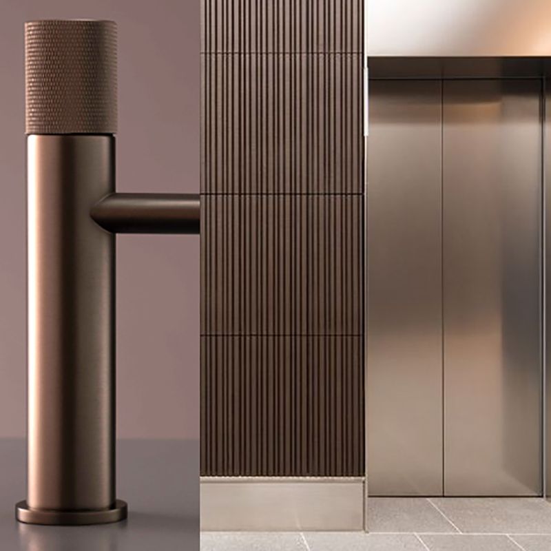 Modern Brass Bathroom Sink Faucet Circular Knob Handle Sink Faucet Clearhalo 'Bathroom Remodel & Bathroom Fixtures' 'Bathroom Sink Faucets' 'Bathroom Sinks & Faucet Components' 'bathroom_sink_faucets' 'Home Improvement' 'home_improvement' 'home_improvement_bathroom_sink_faucets' 1200x1200_8ec792a8-b60c-47a7-b4f5-cca00cd788f4