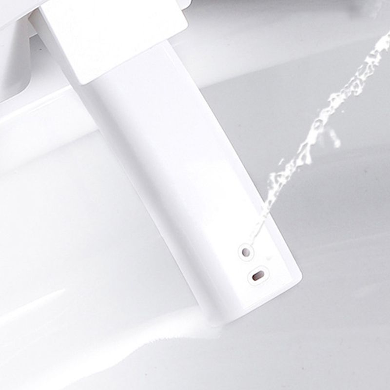 Modern Concealed Tank Toilet Skirted ABS Floor Mounted Flush Toilet with Seat Clearhalo 'Bathroom Remodel & Bathroom Fixtures' 'Home Improvement' 'home_improvement' 'home_improvement_toilets' 'Toilets & Bidets' 'Toilets' 1200x1200_8f528219-cb63-4baa-a1fa-77f9d3024ad3