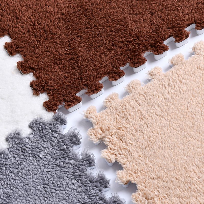 Non-Skid Level Loop Carpet Tile Multi-Color Interlocking Bedroom Carpet ...