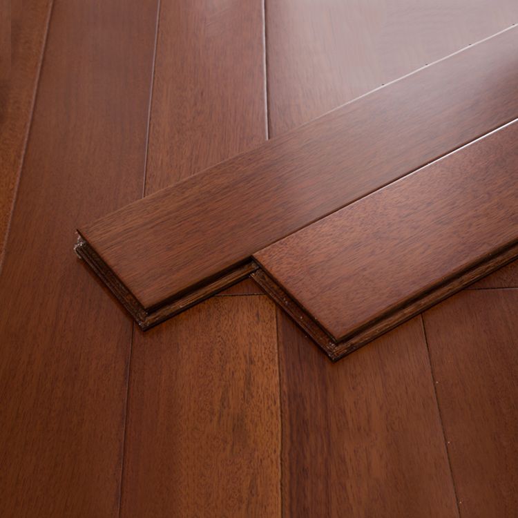 Modern Natural Solid Wood Laminate Flooring Click-Lock Waterproof Clearhalo 'Flooring 'Home Improvement' 'home_improvement' 'home_improvement_laminate_flooring' 'Laminate Flooring' 'laminate_flooring' Walls and Ceiling' 1200x1200_93ef31c1-0241-4521-8873-d1e6e97aa24f