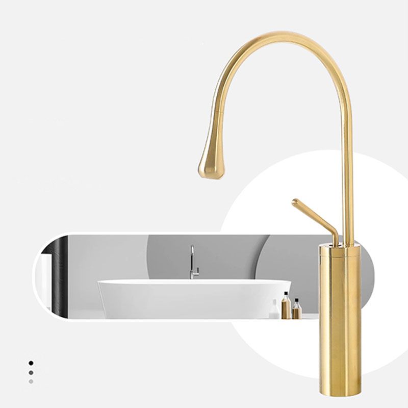 Traditional Vessel Sink Round Porcelain with Faucet Vessel Bathroom Sink Clearhalo 'Bathroom Remodel & Bathroom Fixtures' 'Bathroom Sinks & Faucet Components' 'Bathroom Sinks' 'bathroom_sink' 'Home Improvement' 'home_improvement' 'home_improvement_bathroom_sink' 1200x1200_95ad0e41-bf93-4ba7-9bbb-bf740166dc52