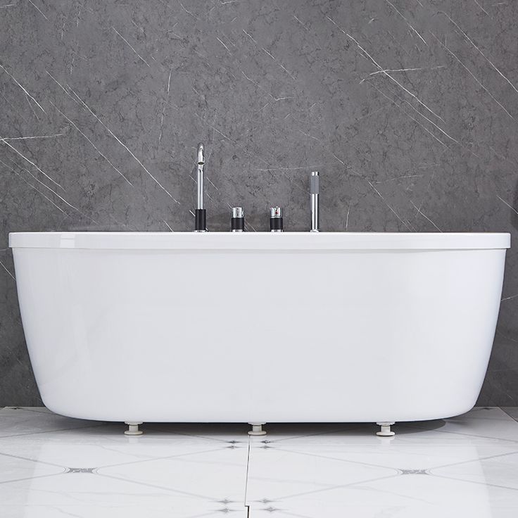 Modern Oval Center Bath Acrylic Freestanding Soaking White Bathtub Clearhalo 'Bathroom Remodel & Bathroom Fixtures' 'Bathtubs' 'Home Improvement' 'home_improvement' 'home_improvement_bathtubs' 'Showers & Bathtubs' 1200x1200_96bd4224-a1e5-4ace-ad25-25d3de70be21